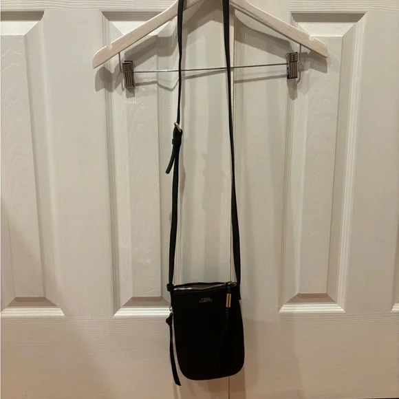 Vince Camuto Pebble Leather Black Crossbody Bag - Picture 3 of 9